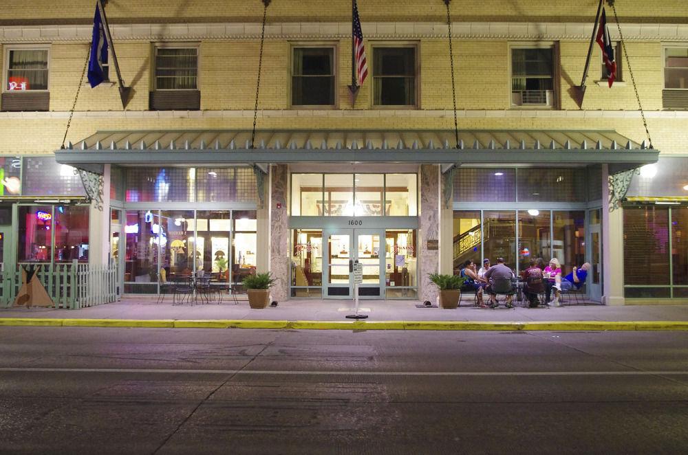 Historic Plains Hotel Cheyenne Exterior foto